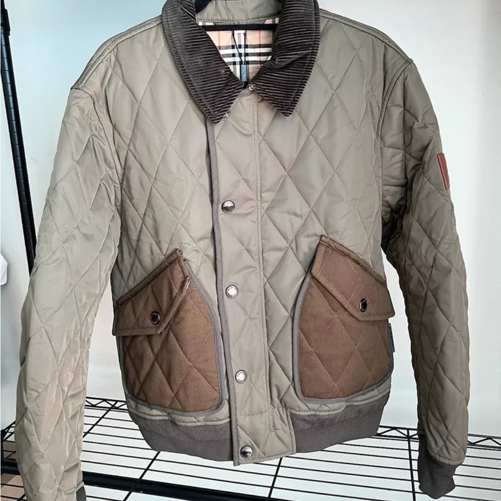 Burberry Olive Quilted Bomber Jacket with Check Lining REVERSIBLE SIZE 52 / L
